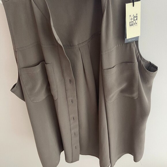 Short Sleeve blouse - Picture 1 of 2